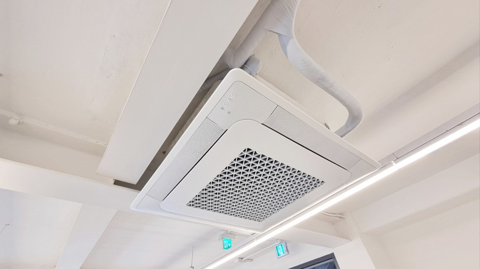 논현동 23평 사무실 | 월세 300만원 10