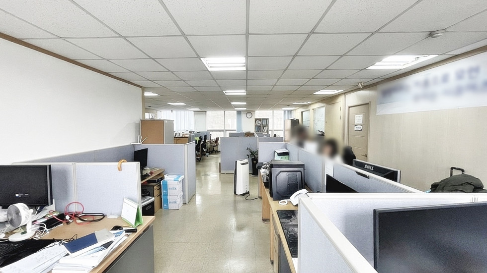 양재동 46평 사무실 | 월세 310만원 사진 4