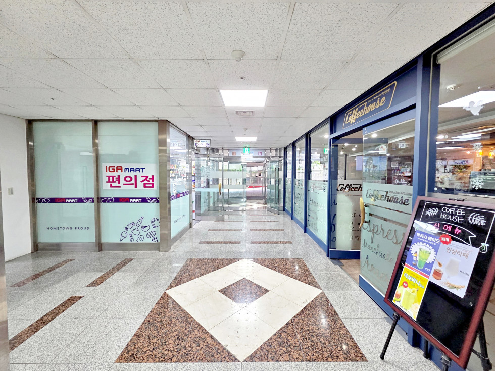 논현동 53평 사무실 | 월세 354만원 사진 10
