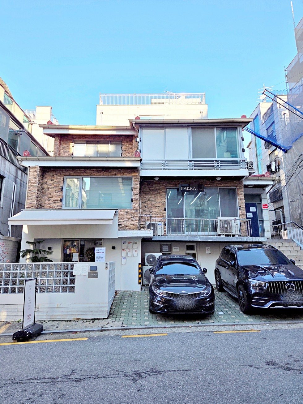 방배동 45평 사무실 | 월세 400만원 2
