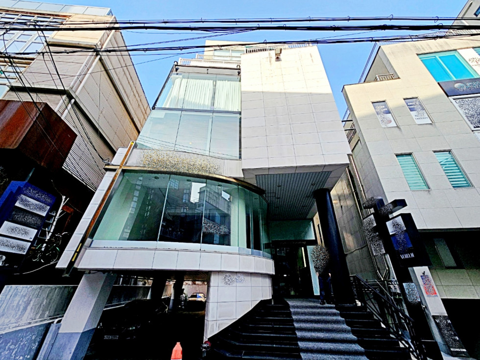 청담동 48평 사무실 | 월세 800만원 9