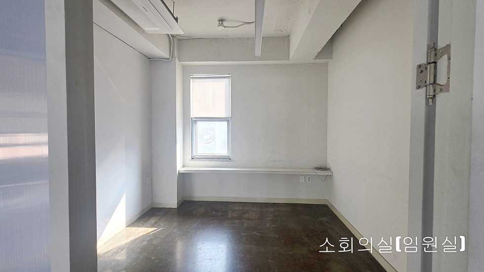 논현동 60평 사무실 | 월세 670만원 8