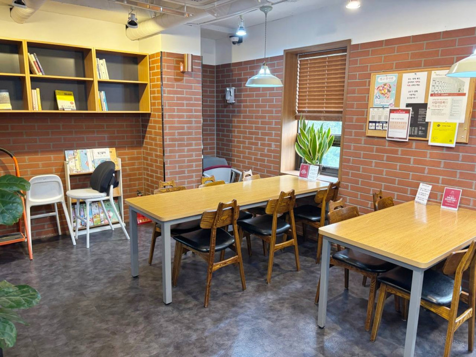 신사동 60평 사무실 | 월세 650만원 3