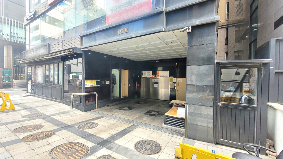 역삼동 44평 사무실 | 월세 480만원 사진 4