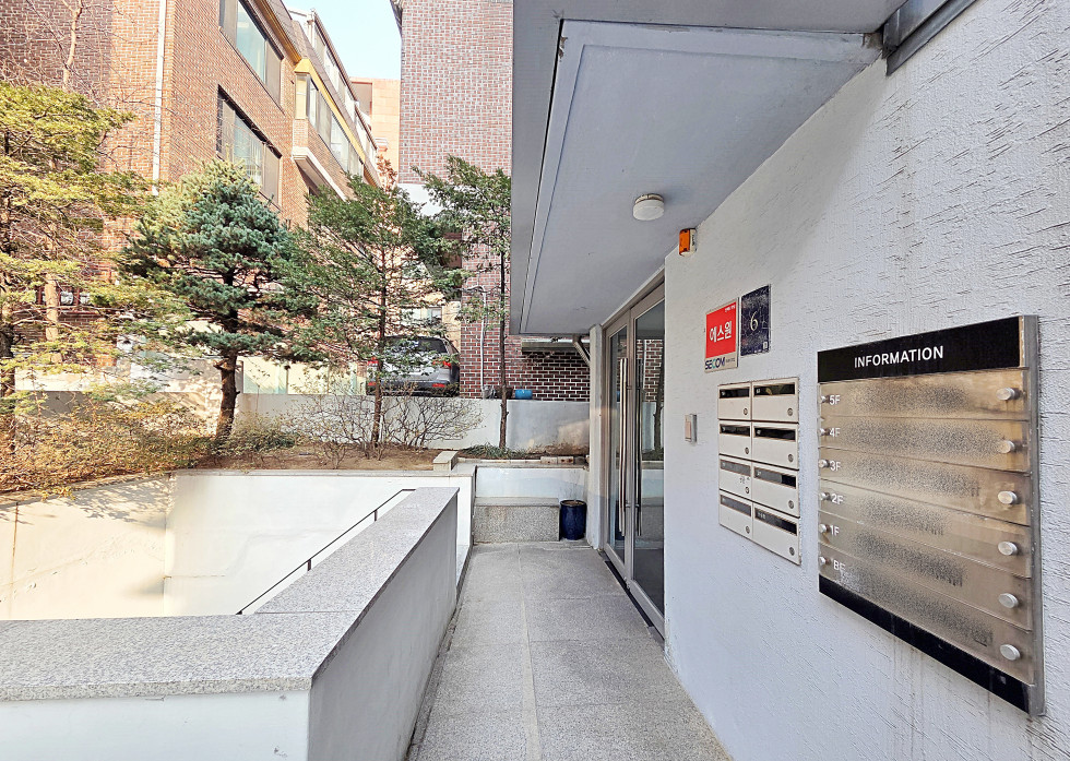 논현동 26평 사무실 | 월세 280만원 12