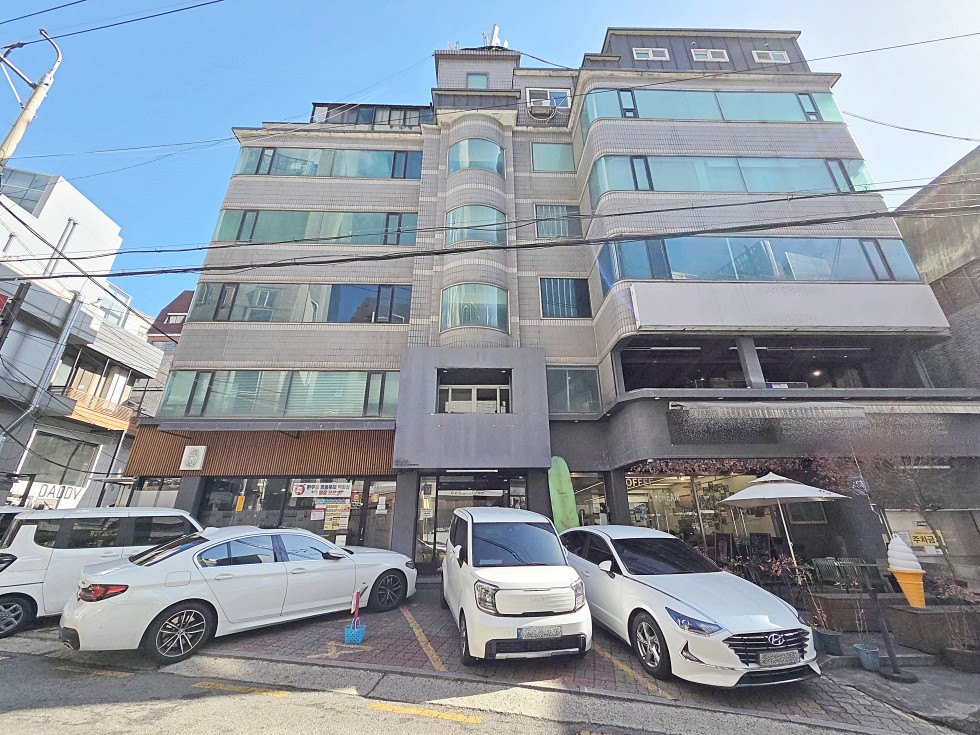 논현동 19평 사무실 | 월세 190만원 9