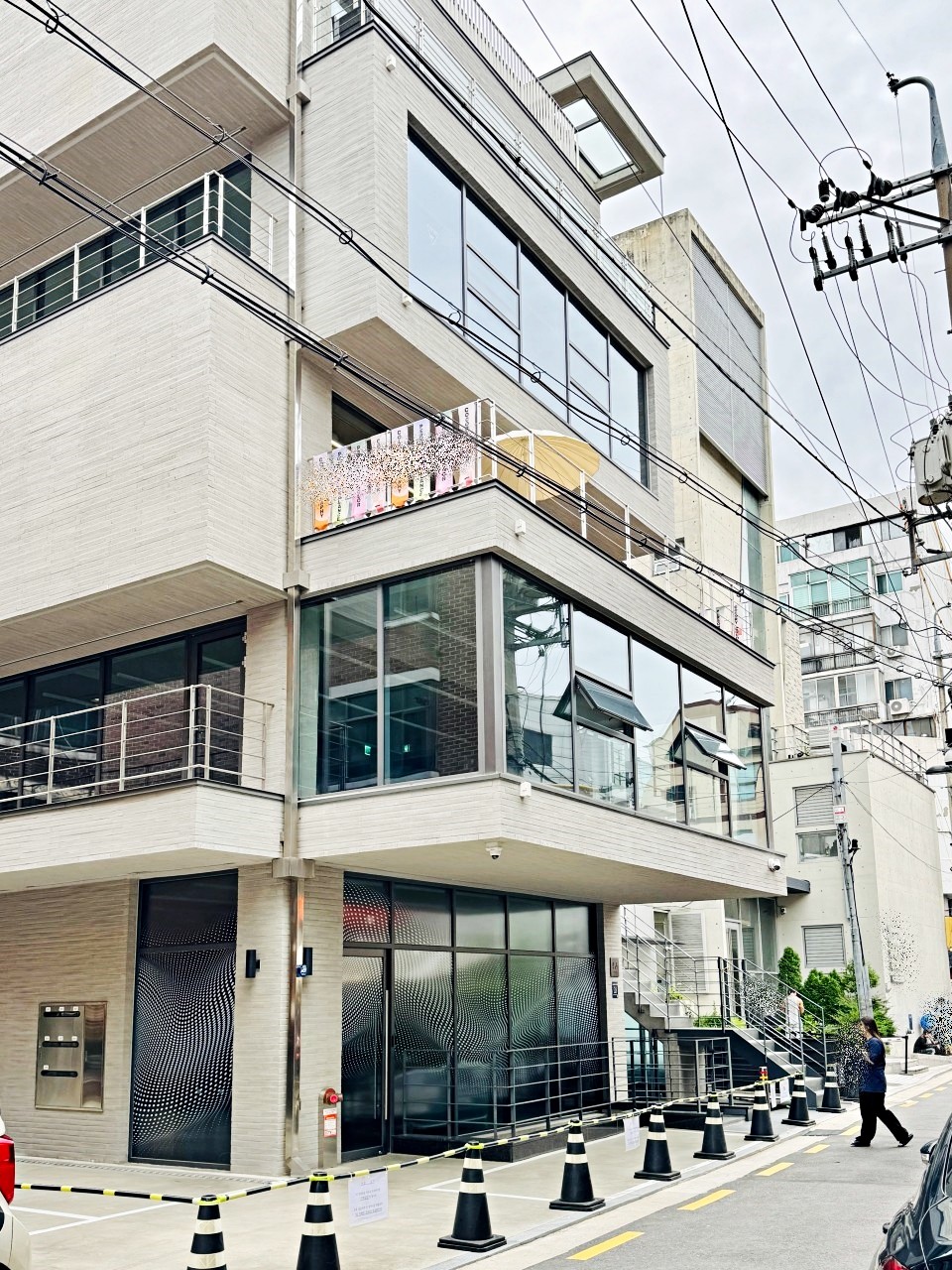 신사동 42평 사무실 | 월세 650만원 9