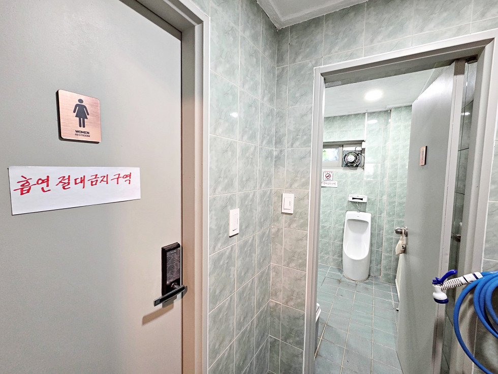 논현동 20평 사무실 | 월세 320만원 13