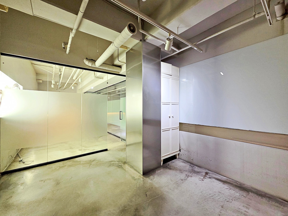역삼동 60평 사무실 | 월세 500만원 9