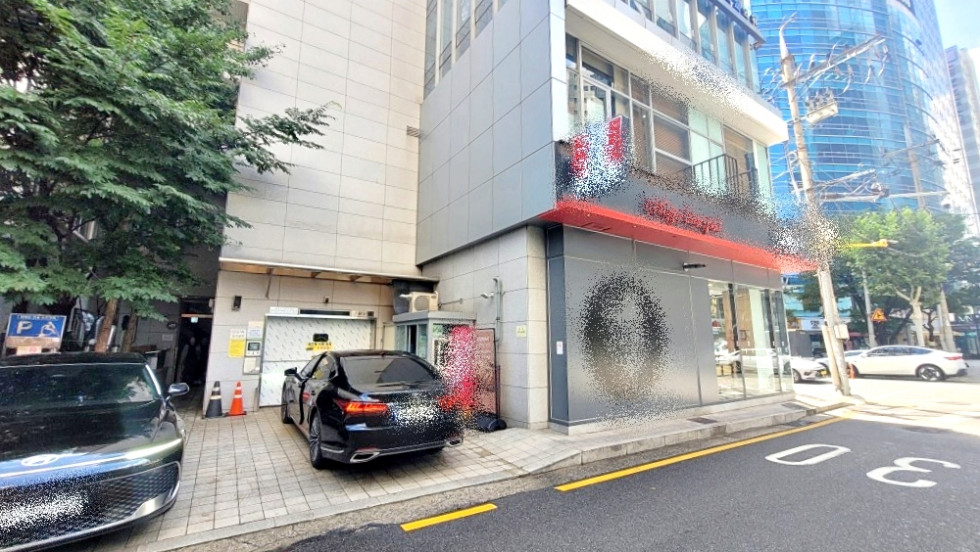 서초동 53평 사무실 | 월세 680만원 사진 2
