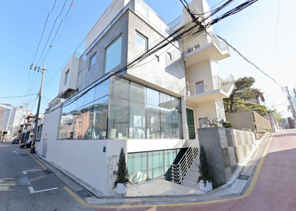 역삼동 90평 사무실 | 월세 1,100만원
