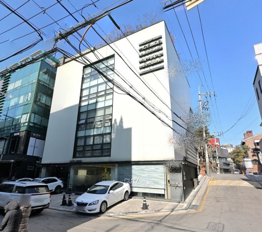 청담동 69평 사무실 | 월세 565만원 2
