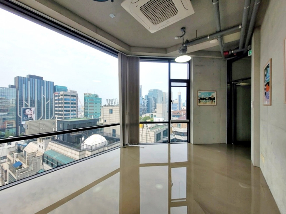 논현동 32평 사무실 | 월세 500만원 사진 2