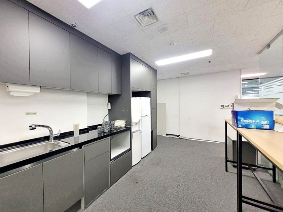 역삼동 90평 사무실 | 월세 1,200만원 사진 7