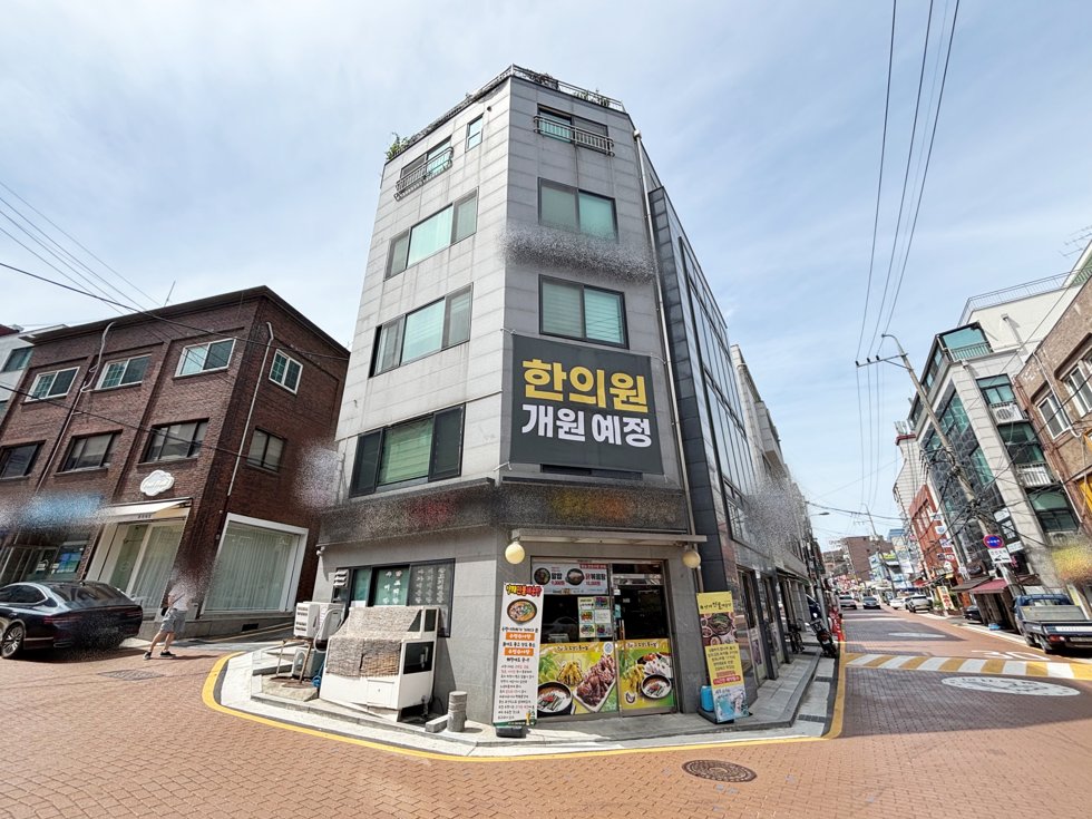 양재동 24평 사무실 | 월세 240만원