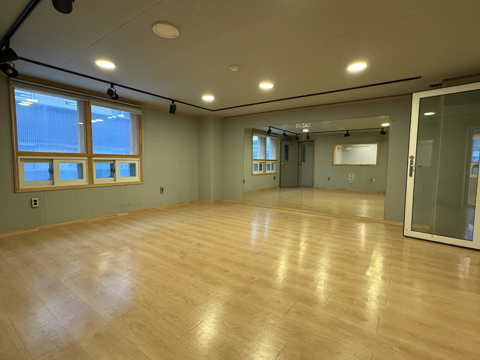 역삼동 38평 사무실 | 월세 330만원